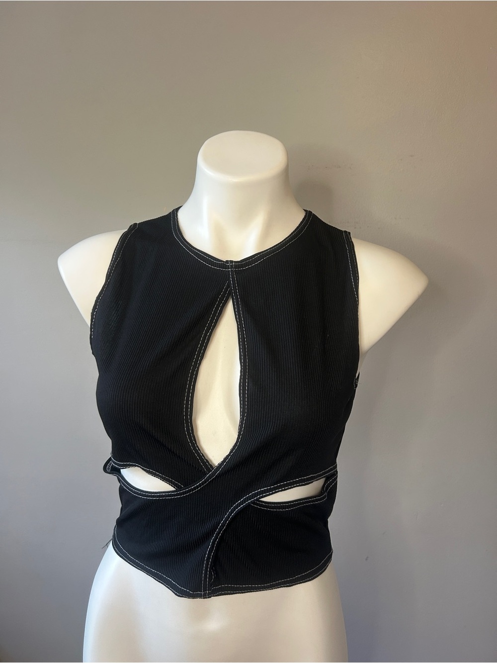 PrettyLittle Thing Black Cutout Ribbed Tank Top - Women's